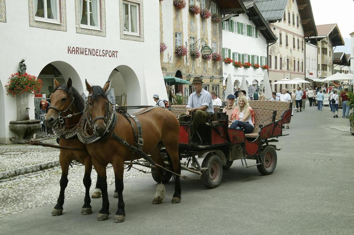 Alpenrose Hotel Mittenwald Buitenkant foto